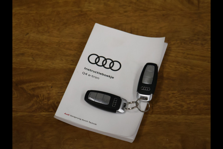 Audi Q4 e-tron 40 Launch edition S Competition 77 kWh [SCHUIFDAK, APPLE CARPLAY, VIRTUAL COCKPIT, STOELVERWARMING, CAMERA, NIEUWSTAAT]