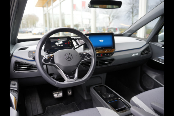 Volkswagen ID.3 First Plus 58 kWh SOH 91% | IQ Lights | Camera | Stoelverwarming | Android/Apple Carplay