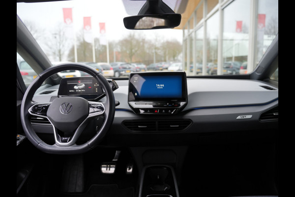 Volkswagen ID.3 First Plus 58 kWh SOH 91% | IQ Lights | Camera | Stoelverwarming | Android/Apple Carplay