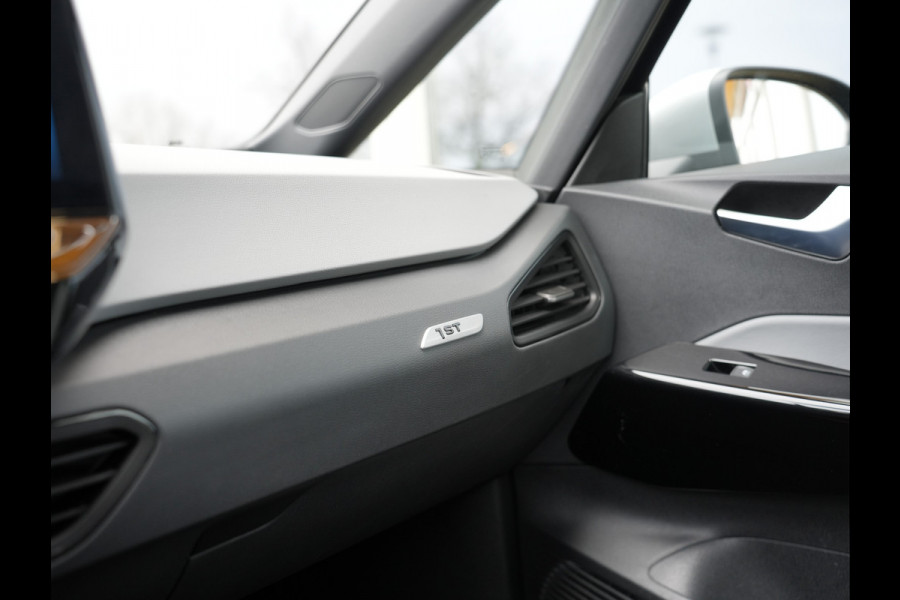 Volkswagen ID.3 First Plus 58 kWh SOH 91% | IQ Lights | Camera | Stoelverwarming | Android/Apple Carplay