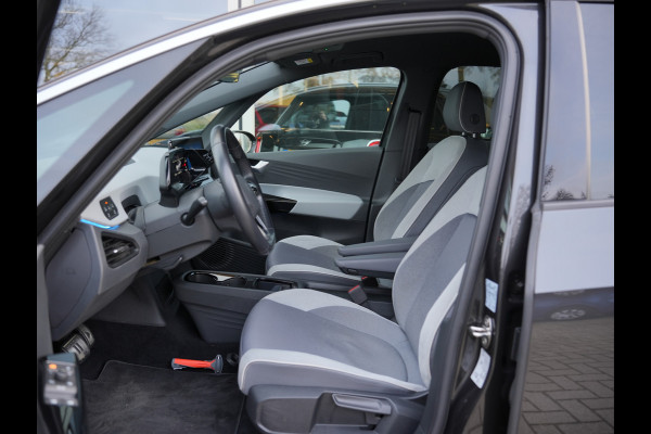 Volkswagen ID.3 First Plus 58 kWh SOH 91% | IQ Lights | Camera | Stoelverwarming | Android/Apple Carplay
