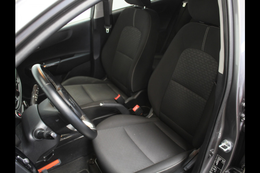 Kia Picanto 1.0 DPi DynamicPlusLine 5p CLIMATE | CARPLAY | CAMERA | LMV15 | NAVI | LED | DAB | CRUISECONTR | PDCA