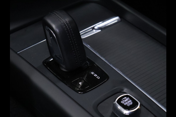 Volvo V60 2.0 B3 Sport [APPLE CARPLAY, ANDROID AUTO, VIRTUAL COCKPIT, LANE ASSIST, DODE HOEK DETECTIE, NIEUWSTAAT]