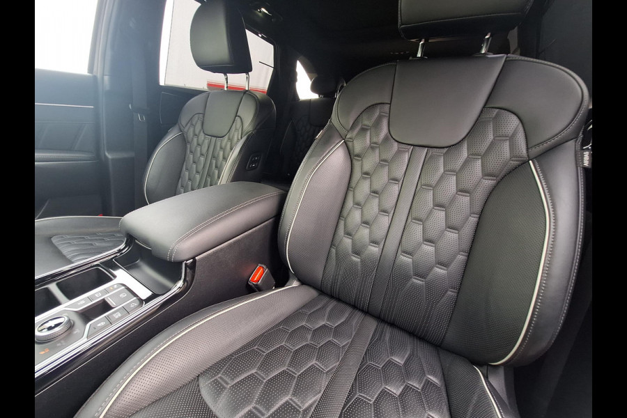 Kia Sorento 1.6 T-GDI Plug-in Hybrid 4WD ExecutiveLine Sky | Pano | Vol Leder | Trekhaak | Dealer Onderhouden! |