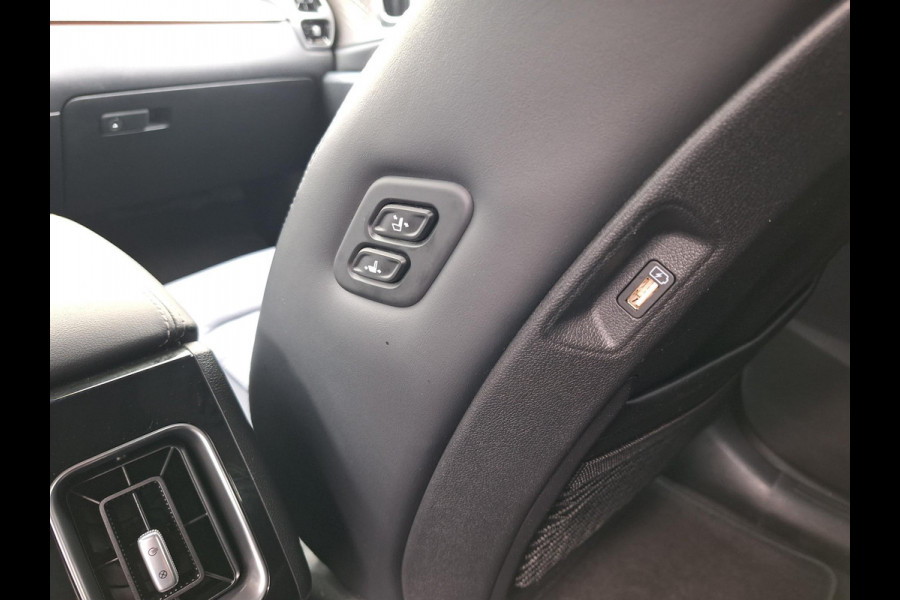 Kia Sorento 1.6 T-GDI Plug-in Hybrid 4WD ExecutiveLine Sky | Pano | Vol Leder | Trekhaak | Dealer Onderhouden! |