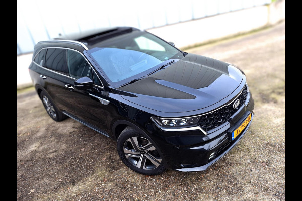 Kia Sorento 1.6 T-GDI Plug-in Hybrid 4WD ExecutiveLine Sky | Pano | Vol Leder | Trekhaak | Dealer Onderhouden! |
