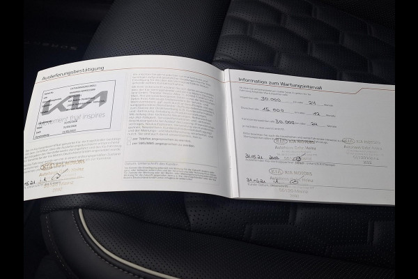 Kia Sorento 1.6 T-GDI Plug-in Hybrid 4WD ExecutiveLine Sky | Pano | Vol Leder | Trekhaak | Dealer Onderhouden! |