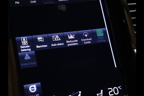 Volvo XC90 2.0 T8 Recharge AWD Inscription 7P [SCHUIFDAK, TREKHAAK, 360° CAMERA, LUCHTVERING, HARMAN KARDON, APPLE CARPLAY, STUUR VERWARMD, STOELVENTILATIE, ACHTERBANK VERWARMD, NIEUWSTAAT]