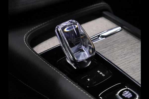 Volvo XC90 2.0 T8 Recharge AWD Inscription 7P [SCHUIFDAK, TREKHAAK, 360° CAMERA, LUCHTVERING, HARMAN KARDON, APPLE CARPLAY, STUUR VERWARMD, STOELVENTILATIE, ACHTERBANK VERWARMD, NIEUWSTAAT]