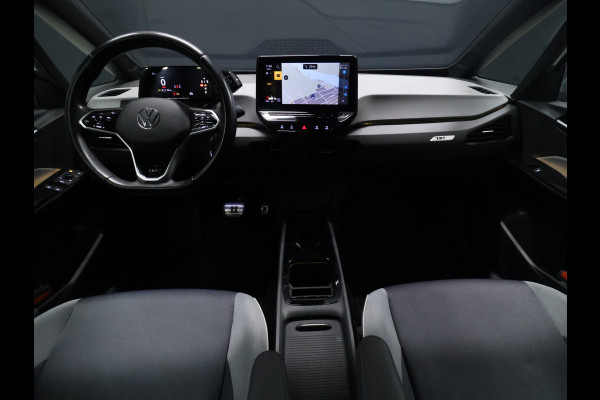 Volkswagen ID.3 First Plus 58 kWh [CAMERA, APPLE CARPLAY, ANDROID AUTO, STOELVERWARMING, NIEUWSTAAT]