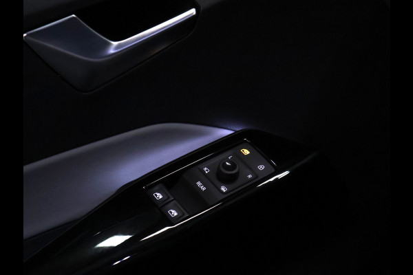 Volkswagen ID.3 First Plus 58 kWh [CAMERA, APPLE CARPLAY, ANDROID AUTO, STOELVERWARMING, NIEUWSTAAT]