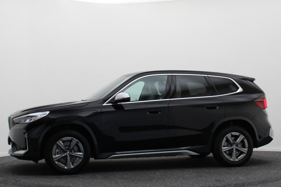 BMW X1 xDrive25e Leer, Camera, Sfeerverlichting, Apple Carplay, PDC