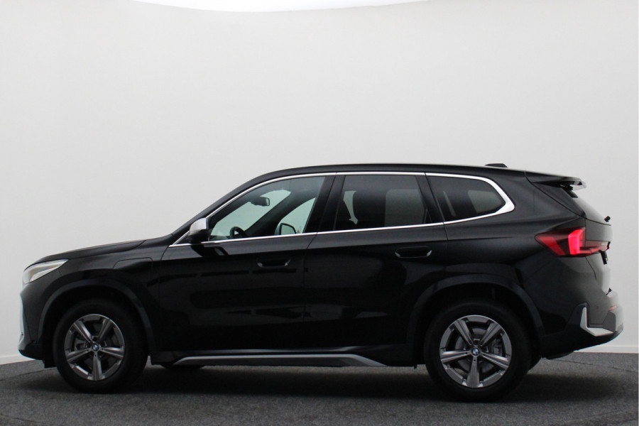 BMW X1 xDrive25e Leer, Camera, Sfeerverlichting, Apple Carplay, PDC