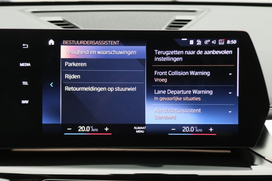 BMW X1 xDrive25e Leer, Camera, Sfeerverlichting, Apple Carplay, PDC