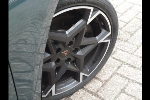 CUPRA Leon Sportstourer 1.5 TSI e-Hybrid VZ Performance|Memory|Adapt-Cruise|Keyless-Entry|Matrix-LED|Stoel/Stuurverw|Trekhaak