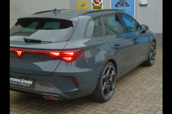 CUPRA Leon Sportstourer 1.5 TSI e-Hybrid VZ Performance|Memory|Adapt-Cruise|Keyless-Entry|Matrix-LED|Stoel/Stuurverw|Trekhaak