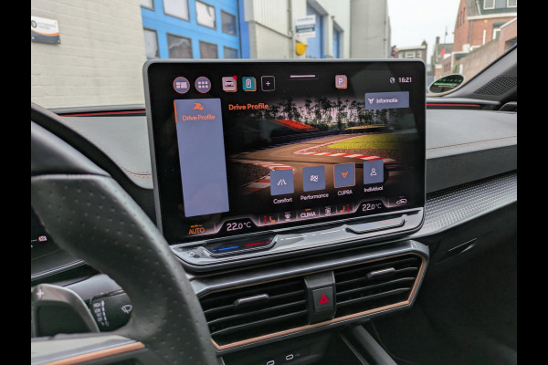 CUPRA Leon Sportstourer 1.5 TSI e-Hybrid VZ Performance|Memory|Adapt-Cruise|Keyless-Entry|Matrix-LED|Stoel/Stuurverw|Trekhaak