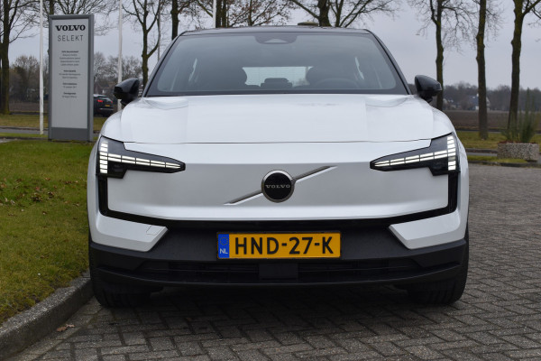 Volvo EX30 Extended Range Plus 69 kWh | 7000,- korting | Apple carplay | 20" velgen | H&K Audio | ACC | BLIS | Camera |