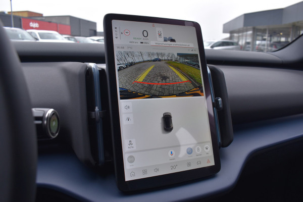 Volvo EX30 Extended Range Plus 69 kWh | 7000,- korting | Apple carplay | 20" velgen | H&K Audio | ACC | BLIS | Camera |