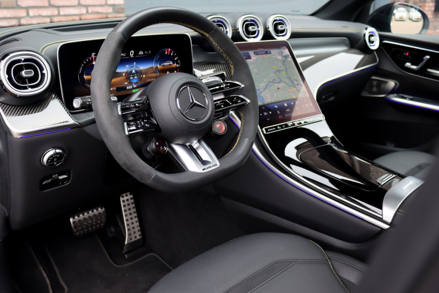 Mercedes-Benz GLC AMG 63 S E Performance Aut9 | 680pk | Achterasbesturing | AMG Drivers Package | Distronic+ | Carbon | Trekhaak | HUD | Burmester | Nappa Leder | Verwarmd Stuurwiel |