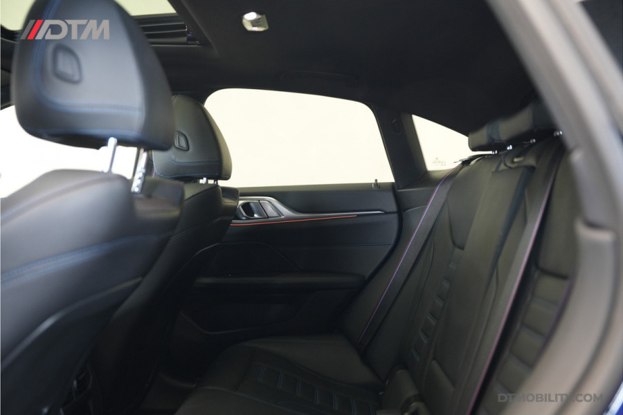 BMW 4 Serie Gran Coupé 420i High Ex. M-Sport | Schuifdak | Carbon | Laser