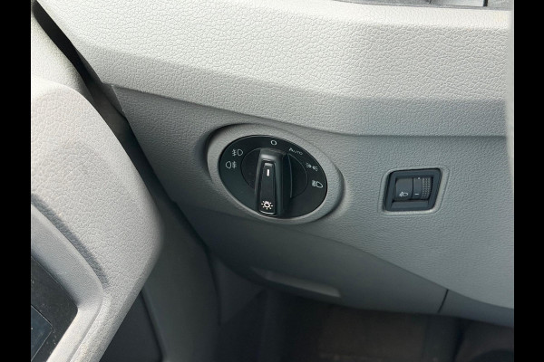 Volkswagen Crafter 35 2.0 TDI 140PK L3H3 Highline / Trekhaak / Camera / App connect