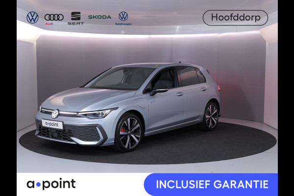 Volkswagen Golf 1.5 eHybrid GTE 272 pk Automaat (DSG) | Verlengde garantie | Navigatie | Trekhaak (wegklapbaar) | Parkeersensoren | Achteruitrijcamera | Stoelverwarming |