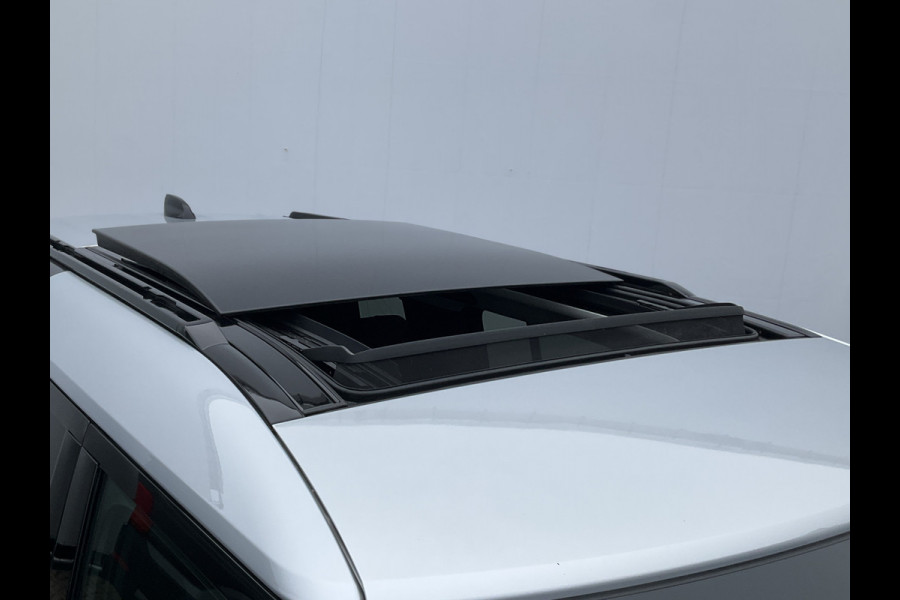 Land Rover Defender 110 2.0 P400e 110 X-Dynamic HSE Pano Full Navi Trekhaak Meridian