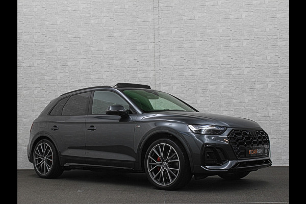 Audi Q5 300pk Hybrid S-Line | Luchtvering | Panorama | ACC | B&O Sound | Massage | Trekhaak | Matrix-LED | Head-Up | Sfeerverlichting | Leder | ISO-Glas | 3-Zone Clima | Standkachel | Bekerhouder Koeling/Verwarming | Stoelverwarming V+A | Zwarte Hemel | Carplay | Zonwering |