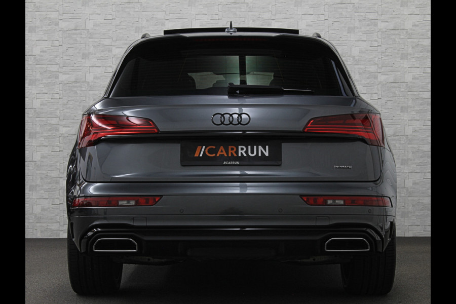 Audi Q5 300pk Hybrid S-Line | Luchtvering | Panorama | ACC | B&O Sound | Massage | Trekhaak | Matrix-LED | Head-Up | Sfeerverlichting | Leder | ISO-Glas | 3-Zone Clima | Standkachel | Bekerhouder Koeling/Verwarming | Stoelverwarming V+A | Zwarte Hemel | Carplay | Zonwering |