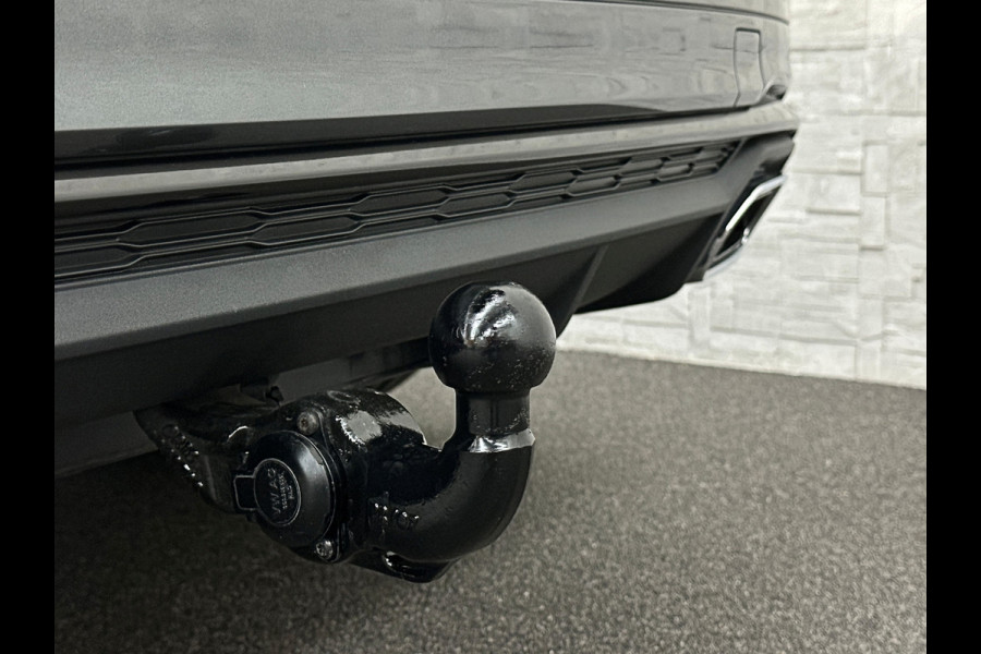 Audi Q5 300pk Hybrid S-Line | Luchtvering | Panorama | ACC | B&O Sound | Massage | Trekhaak | Matrix-LED | Head-Up | Sfeerverlichting | Leder | ISO-Glas | 3-Zone Clima | Standkachel | Bekerhouder Koeling/Verwarming | Stoelverwarming V+A | Zwarte Hemel | Carplay | Zonwering |