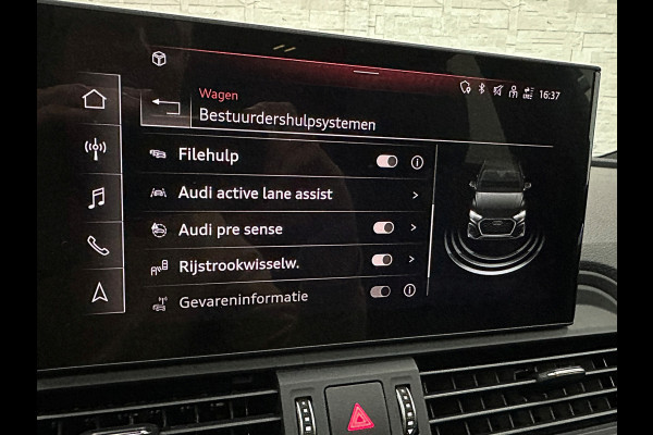 Audi Q5 300pk Hybrid S-Line | Luchtvering | Panorama | ACC | B&O Sound | Massage | Trekhaak | Matrix-LED | Head-Up | Sfeerverlichting | Leder | ISO-Glas | 3-Zone Clima | Standkachel | Bekerhouder Koeling/Verwarming | Stoelverwarming V+A | Zwarte Hemel | Carplay | Zonwering |