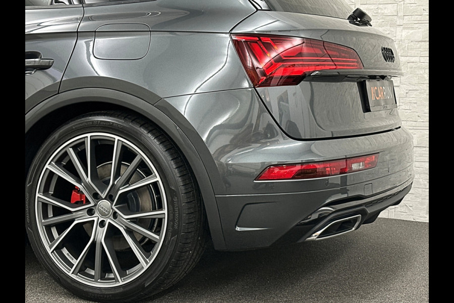 Audi Q5 300pk Hybrid S-Line | Luchtvering | Panorama | ACC | B&O Sound | Massage | Trekhaak | Matrix-LED | Head-Up | Sfeerverlichting | Leder | ISO-Glas | 3-Zone Clima | Standkachel | Bekerhouder Koeling/Verwarming | Stoelverwarming V+A | Zwarte Hemel | Carplay | Zonwering |