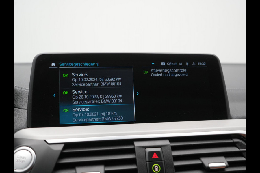 BMW X3 xDrive30e M Sport Plug In Hybrid 293pk Dealer O.H. PHEV | Trekhaak Af Fabriek | Head Up | 360 Camera | Adaptief Onderstel | Lederen Sportstoelen & Stuur Verwarmd | Sfeerverlichting | Keyless | Blis | Navigatie | DAB | Virtual |