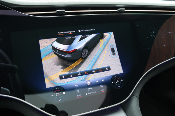 Mercedes-Benz EQS 500 4MATIC AMG Line 108 kWh | Luchtvering | Achterasbesturing | Distronic+ | Memory | Nekverwarming | Massage | Entertainment Achter+ | Verwarmd Stuurwiel | HUD | Burmester | Panoramadak | Digital Light |