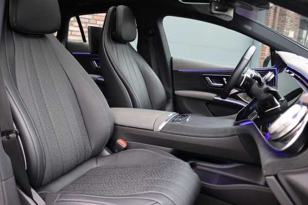 Mercedes-Benz EQS 500 4MATIC AMG Line 108 kWh | Luchtvering | Achterasbesturing | Distronic+ | Memory | Nekverwarming | Massage | Entertainment Achter+ | Verwarmd Stuurwiel | HUD | Burmester | Panoramadak | Digital Light |