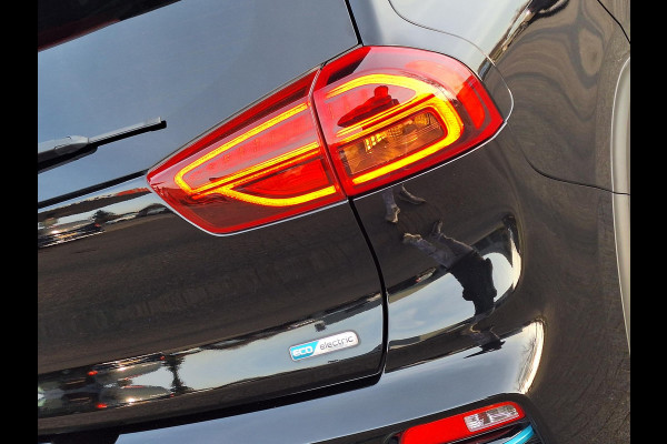Kia e-Niro Edition 64 kWh Edition | SOH: nnb | Trekhaak | Climate | Camera | Navi | Leder Stof |