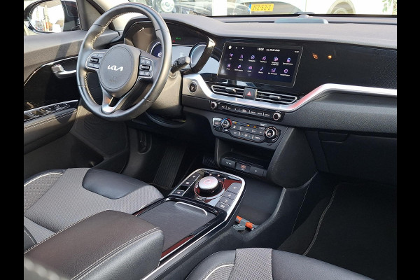 Kia e-Niro Edition 64 kWh Edition | SOH: nnb | Trekhaak | Climate | Camera | Navi | Leder Stof |