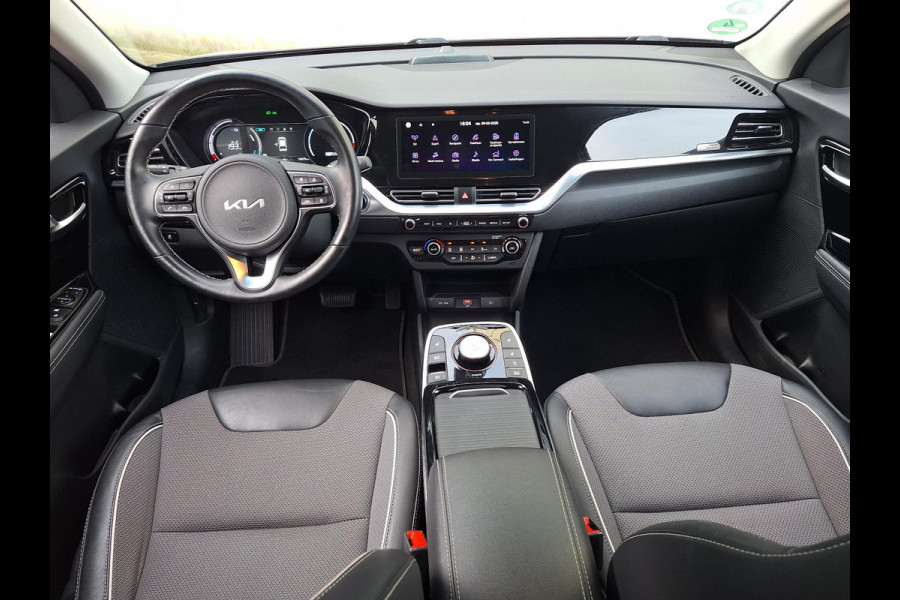 Kia e-Niro Edition 64 kWh Edition | SOH: nnb | Trekhaak | Climate | Camera | Navi | Leder Stof |