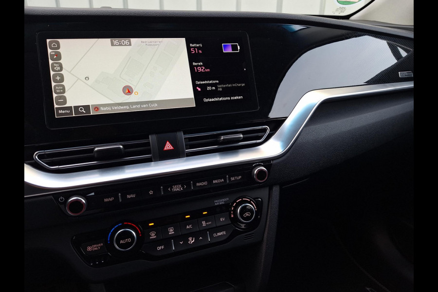 Kia e-Niro Edition 64 kWh Edition | SOH: nnb | Trekhaak | Climate | Camera | Navi | Leder Stof |