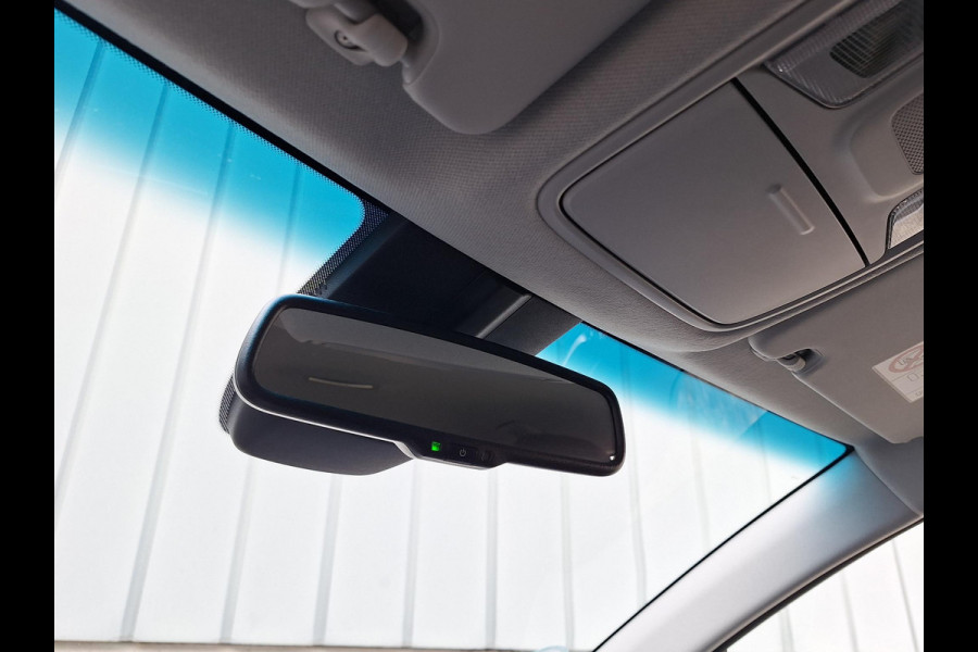 Kia e-Niro Edition 64 kWh Edition | SOH: nnb | Trekhaak | Climate | Camera | Navi | Leder Stof |