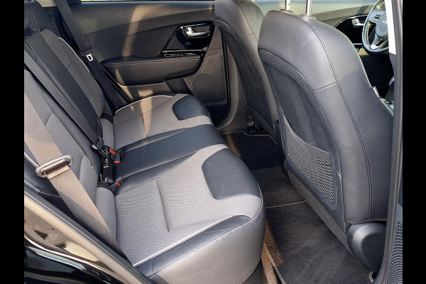 Kia e-Niro Edition 64 kWh Edition | SOH: nnb | Trekhaak | Climate | Camera | Navi | Leder Stof |