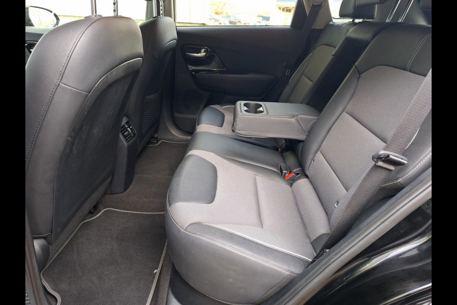 Kia e-Niro Edition 64 kWh Edition | SOH: nnb | Trekhaak | Climate | Camera | Navi | Leder Stof |