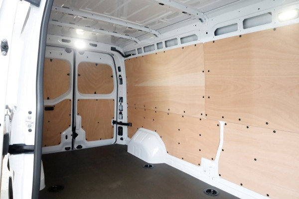 Renault Master T35 2.0 dCi 130pk L3H2 Advance Camera/Carplay 12-2024