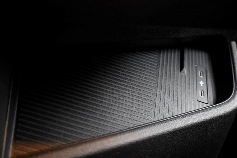 Renault Master T35 2.0 dCi 130pk L3H2 Advance Camera/Carplay 12-2024