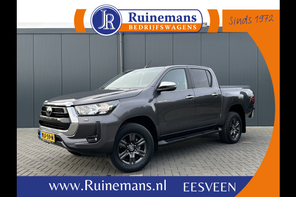 Toyota Hilux 2.4 D-4D AUTOMAAT / 4x4 / 1e EIG. / 3.500 KG AHG / CAMERA / TREKHAAK / ECC / CRUISE / CARPLAY