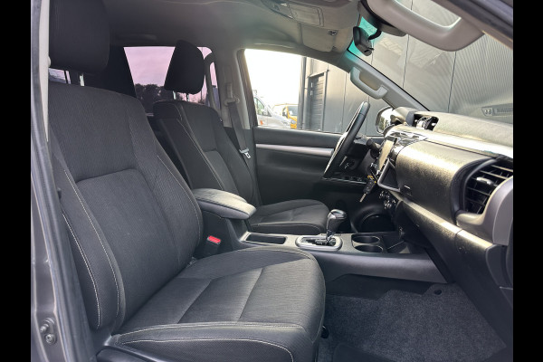 Toyota Hilux 2.4 D-4D AUTOMAAT / 4x4 / 1e EIG. / 3.500 KG AHG / CAMERA / TREKHAAK / ECC / CRUISE / CARPLAY