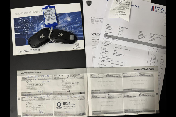 Peugeot 3008 1.2 PureTech Allure Cruise Climate control LED Verwarmde voorstoelen Parkeersensoren Camera Apple / Android Navigatie