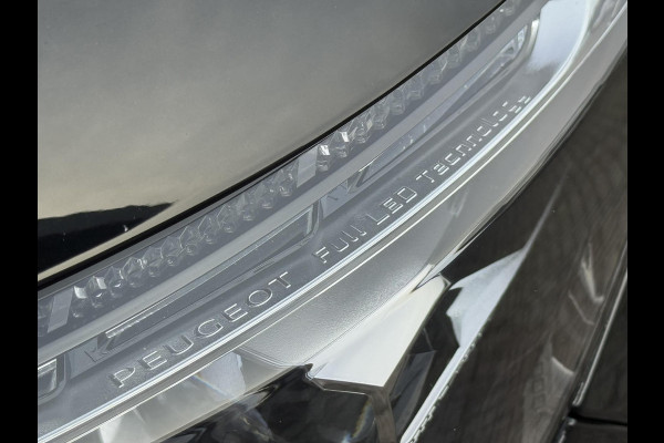 Peugeot 3008 1.2 PureTech Allure Cruise Climate control LED Verwarmde voorstoelen Parkeersensoren Camera Apple / Android Navigatie