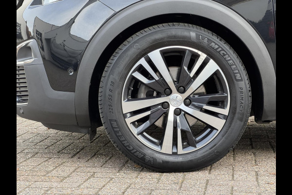 Peugeot 3008 1.2 PureTech Allure Cruise Climate control LED Verwarmde voorstoelen Parkeersensoren Camera Apple / Android Navigatie